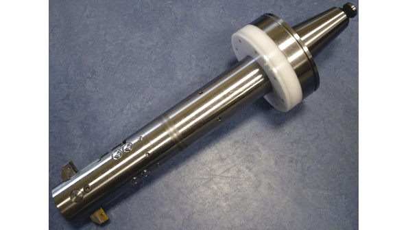 In order to reduce development costs GFE developed a prototype tooling that features standard electronic modules Hall sensors monitor the end positions of the hydraulic cutting drive which are communicated to a base station