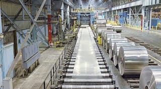 Kobe Steel is studying a plan to enter the U.S. market for aluminum automotive sheet in a joint venture with a Toyota Group holding. The auto industry is already drawing new capital investment from established producers, including Novelis&rsquo; estimated $100-million plan to expand at Oswego, N.Y.