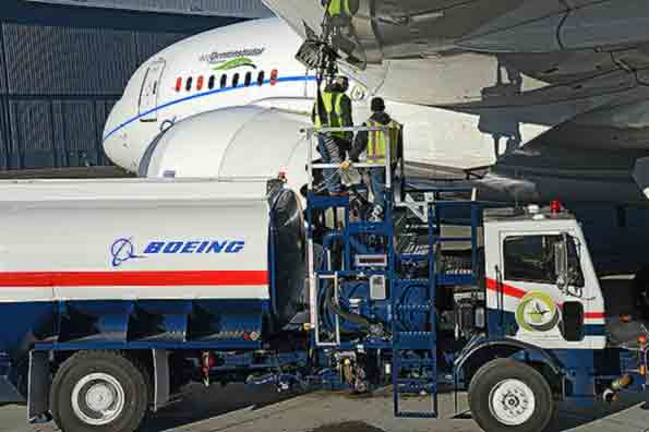 Boeing powered its ecoDemonstrator 787 flight test airplane with a blend of 15 ldquogreen dieselrdquo and 85 petroleum jet fuel in the left engine