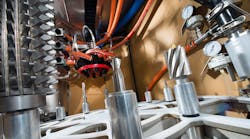 The Sabre wet blasting method improves the cutting quality for a range of tools without compromising controllability The nozzle focuses blast guns on the faces and cutting edges so total coverage of tools is ensured The Sabre wet blasting method improves the cutting quality for a range of tools without compromising controllability The nozzle focuses blast guns on the faces and cutting edges so total coverage of tools is ensured