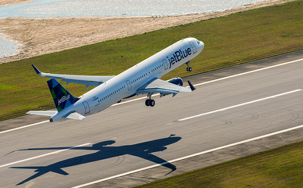 JetBlue ordered 77 singleaisle aircraft from the Airbus A320 family in 2014