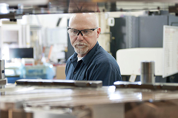 Rod lock cylinders can ensure worker safety during manufacturing operations such as in press or machining processes to hold platens or tooling in place