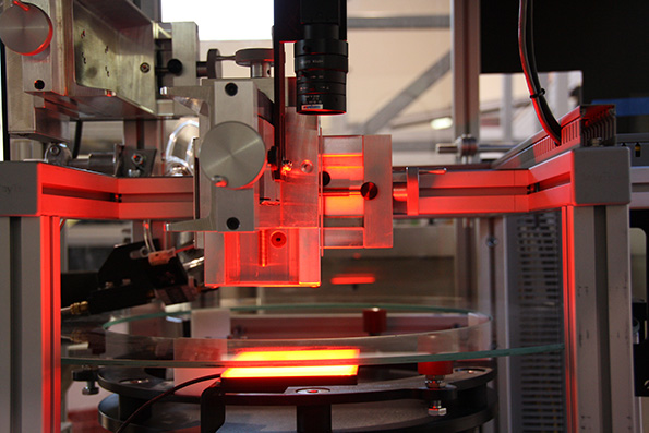 The GI100DT uses a series of front and backlit cameras to calculate a partrsquos height profile and inner and outer diameters
