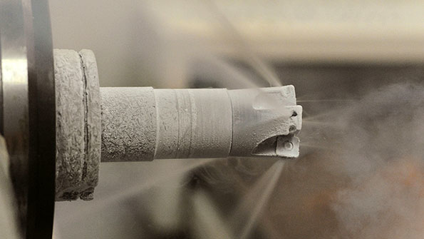 The 5ME cryogenic machining technology transmits liquid nitrogen through a spindleturret and directly to the cutting edge at 321degF