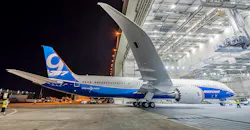 Boeing 787-9 Dreamliner Boeing 787-9 Dreamliner