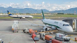 737 E175 Dreamstime160264164 1540 5ed7038b85076 737 E175 Dreamstime160264164 1540 5ed7038b85076