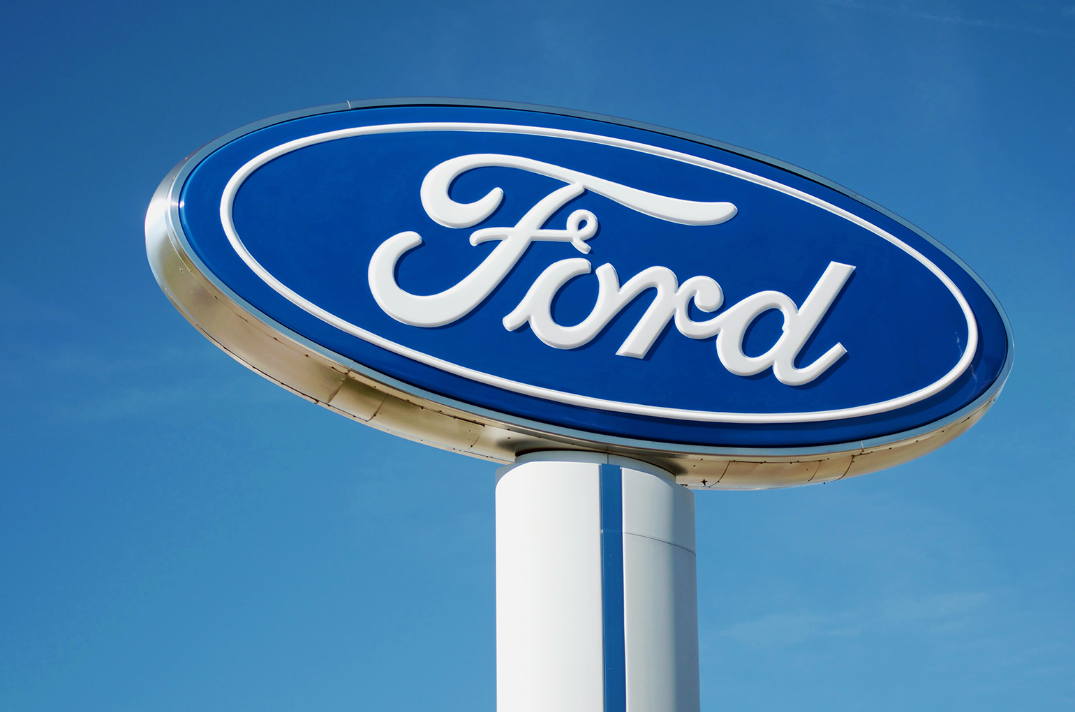 Ford Logo Dreamstime102725793 1540 5f4da23473ccb