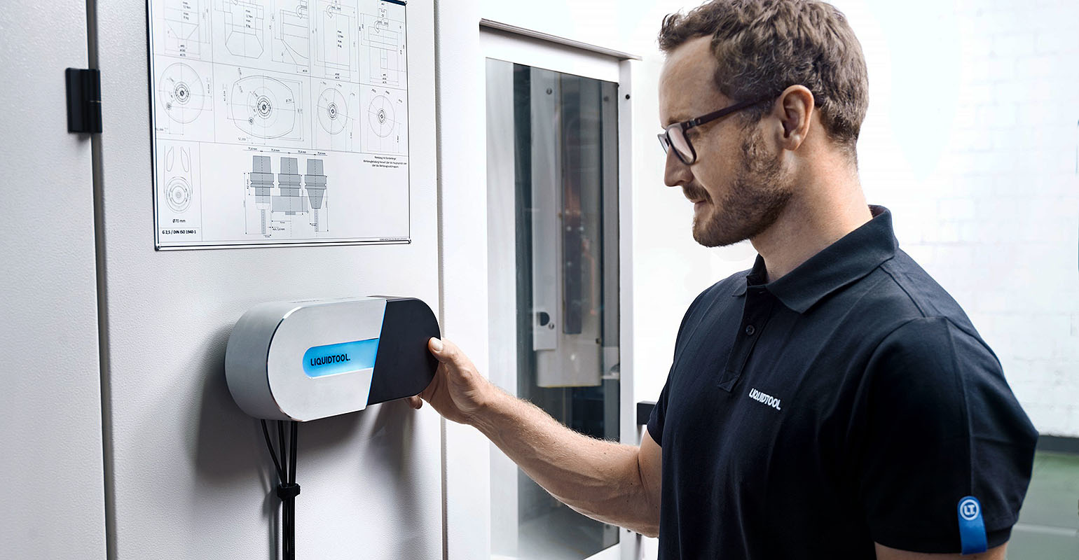 Np Liquid Tool Monitor On Machine 800 606539d5c2a1b