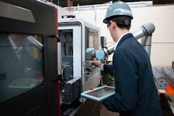 Np Ur10e Machinetending 800 60b8419b4ac07 Np Ur10e Machinetending 800 60b8419b4ac07