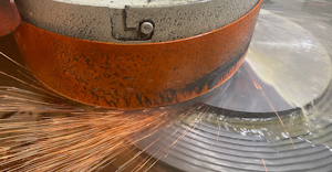 DCM Tech automated rotary surface grinders can be used to grind flat metals, alloys, and ceramics to precise dimensions before polishing, significantly reducing lapping and polishing steps.