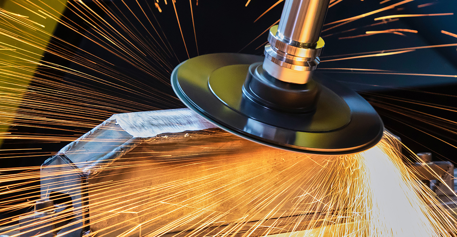 Lincoln Electric Automation / 3M Abrasive Systems Fab-Pak OmniClean all-in-one robotic grinding cell.