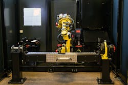 The Fab-Pak OmniClean all-in-one robotic grinding cell, offered by Lincoln Electric Automation and 3M Abrasive Systems.