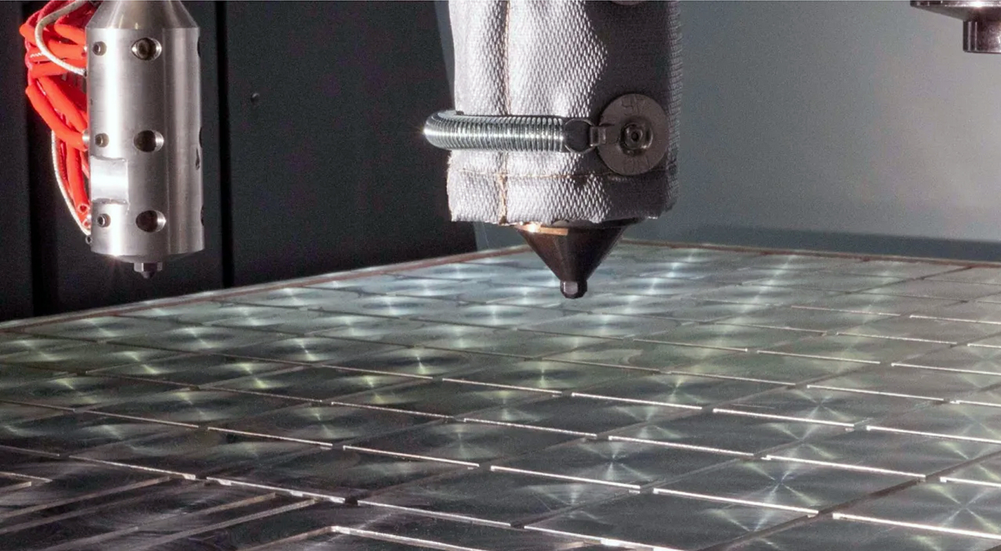 Titan Additive LLC (Titan Robotics), Hybrid additive and subtractive manufacturing.