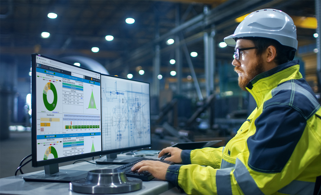 The pillars of the Excellerant Collaborative Manufacturing Platform include real-time machine data and contextualized operator data.