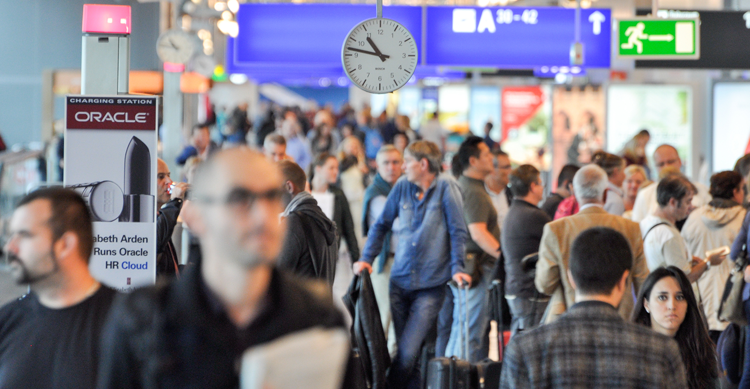 A crowded airport. (Lukasz Kasperek | Dreamstime)