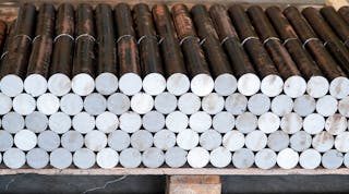 Steel shafts: raw materials for automotive parts.