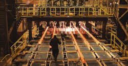 Hot steel billet/bloom casting. Hot steel billet/bloom casting.