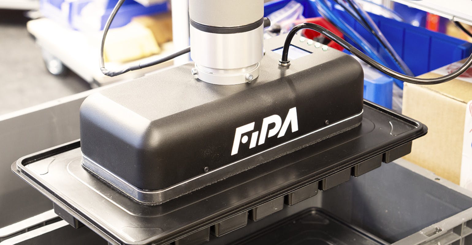 The Cobot Smart Gripper has low deadweight, for optimal utilization of the payload, and is compatible with a wide range of cobots and industrial robots.