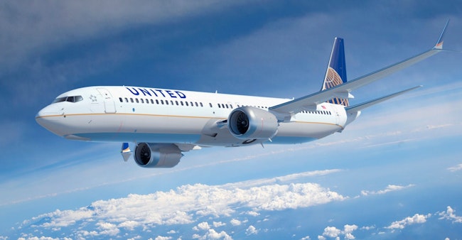 A Boeing 737 MAX 9 in United Airlines livery.