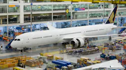 Boeing Singapore_787-10-004