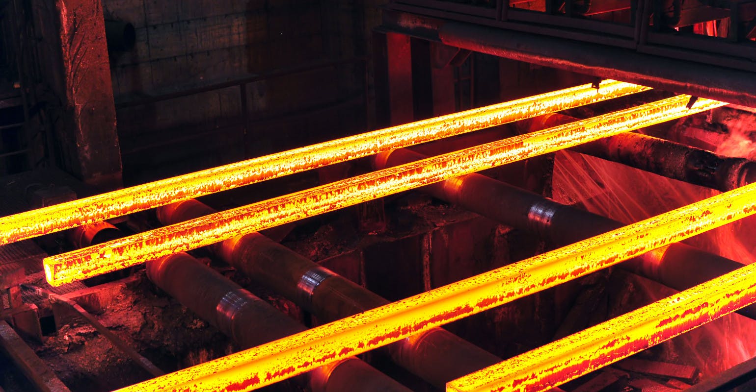 Multi-strand continuous casting of steel billets.