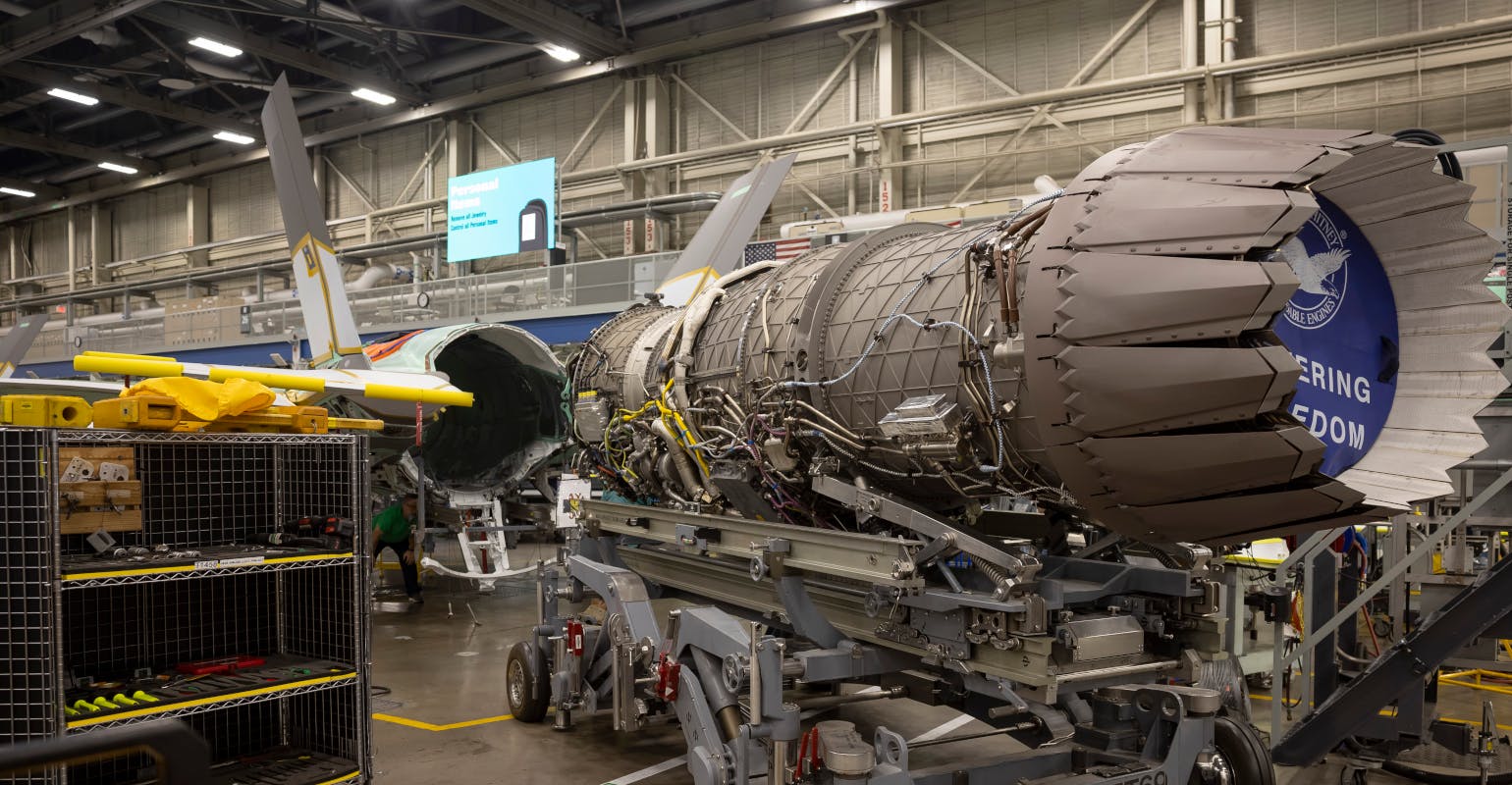 F-35 engine installation, Ft. Worth, Tex., Sept. 21, 2023