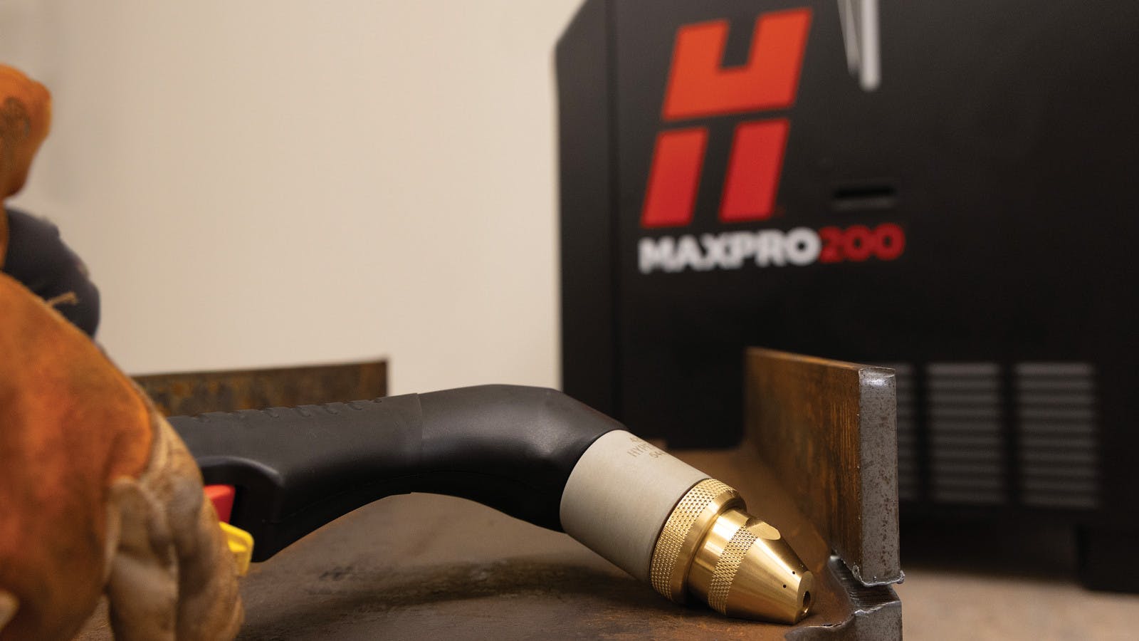 6a04f0caa5e83f39c9b0b8f2 Hypertherm Bs Maxpro200 Flushcut 3354