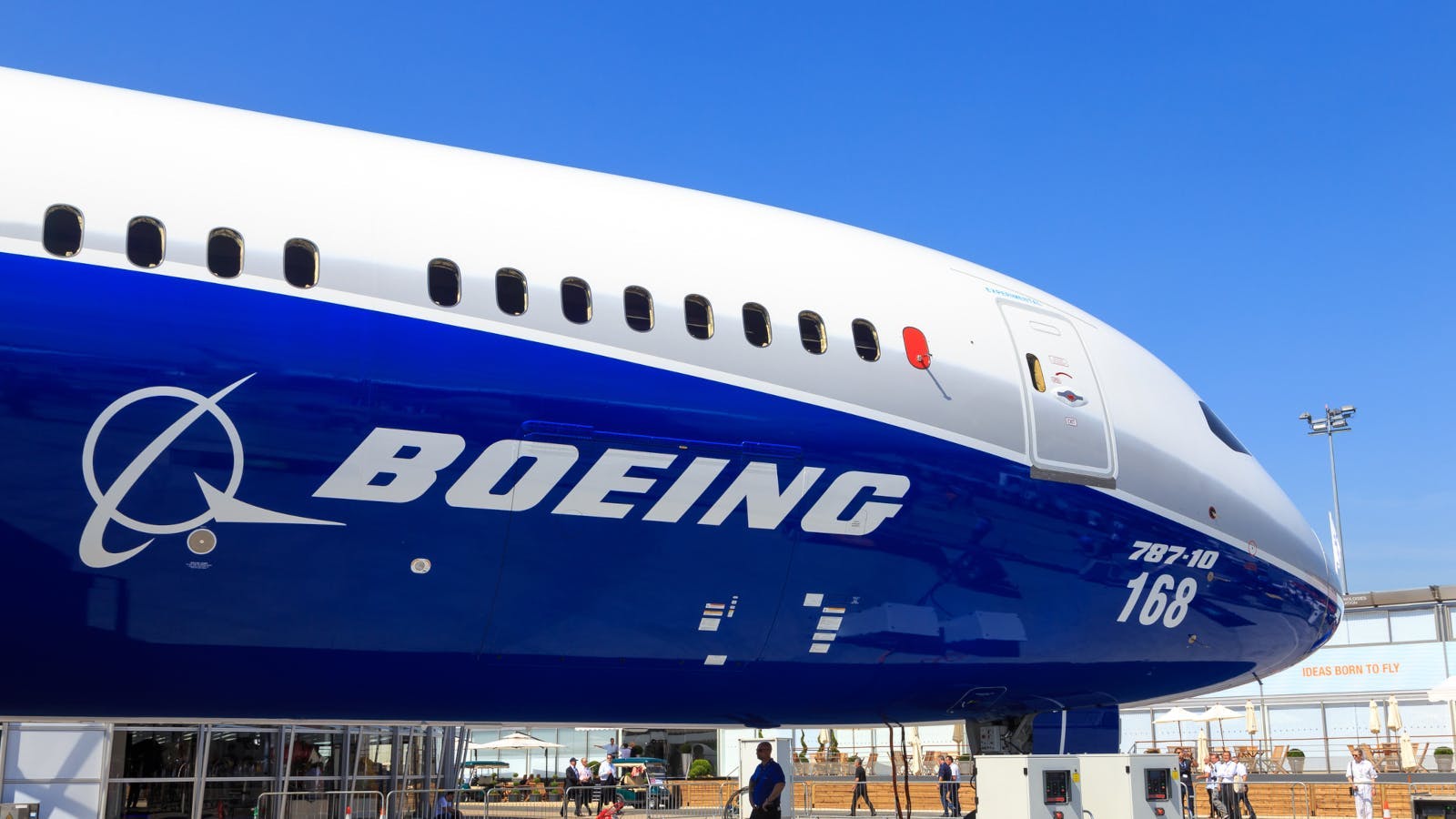 Boeing 787-10